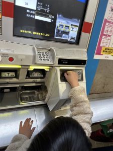 2025｜共働き家庭の強い味方｜【小学校受験対策・パワーデイ・アカデミー】切符の購入・駅見学で公共マナーと常識を「体験から学ぶ」